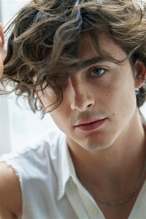 blue de chanel timothée chalamet